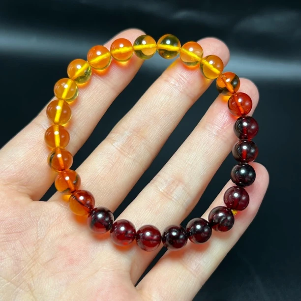 38  琥珀手链 8mm（多样性发其一）