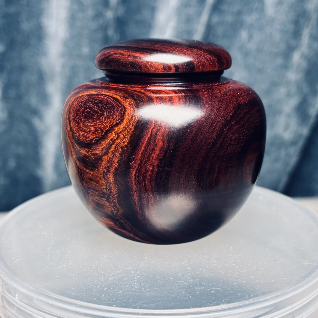 海南黄花梨老料-帝王紫大黑线金光线叉纹罐-应超