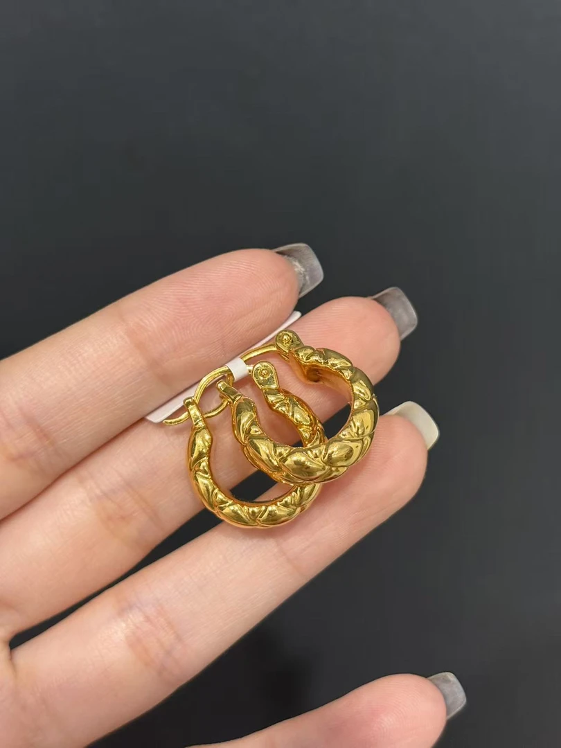 【小鹏黄金】足金999菱格耳圈5D工艺耳饰3.72 3.61 3.71