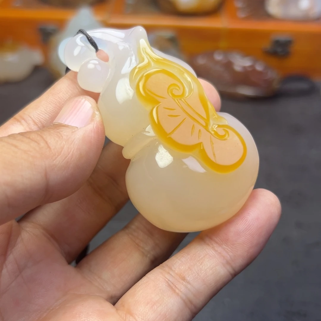 桦***侠未镶嵌手把玛瑙/玉髓