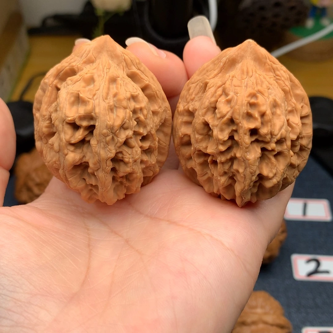 桃核吊坠42全大孤石
