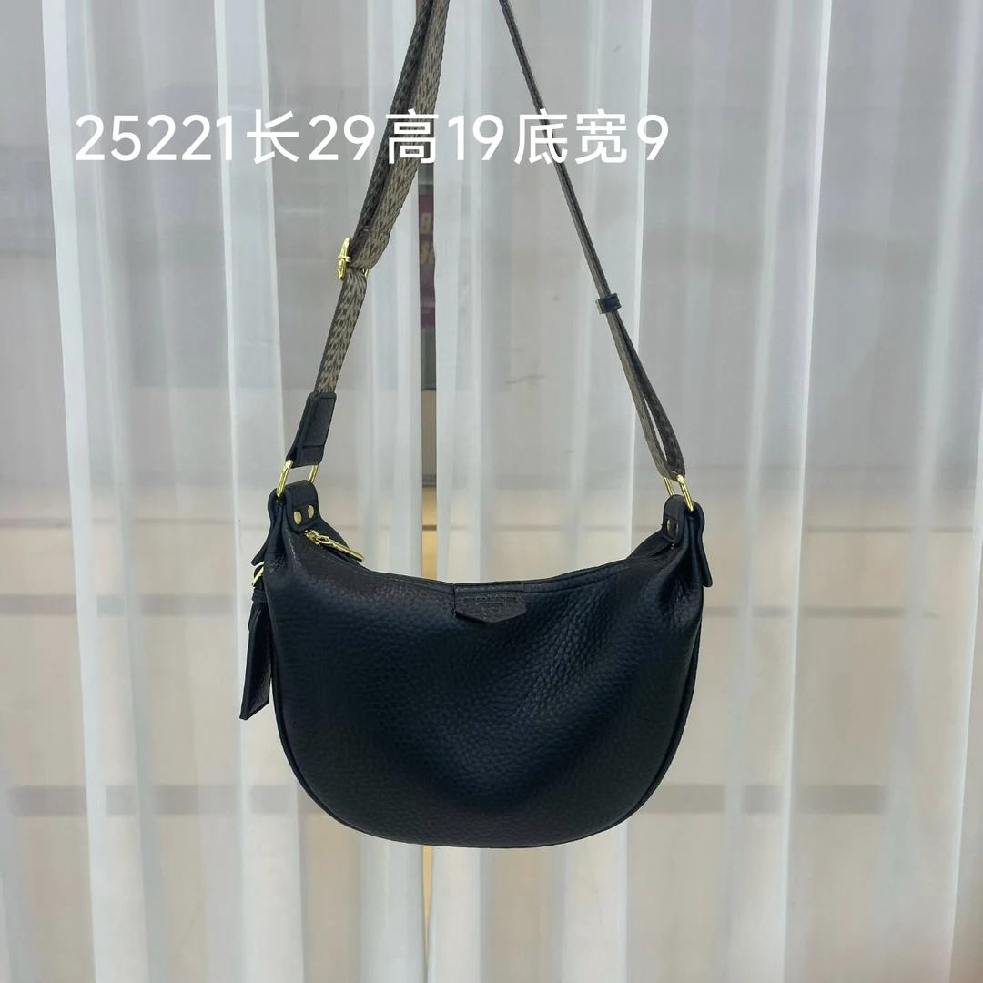 简约纯色百搭饺子包时尚轻奢休闲斜跨女士包软皮质感大容量新款