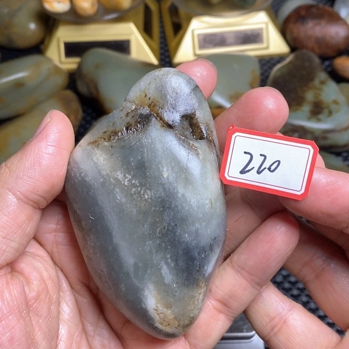 未镶嵌和田玉把件220