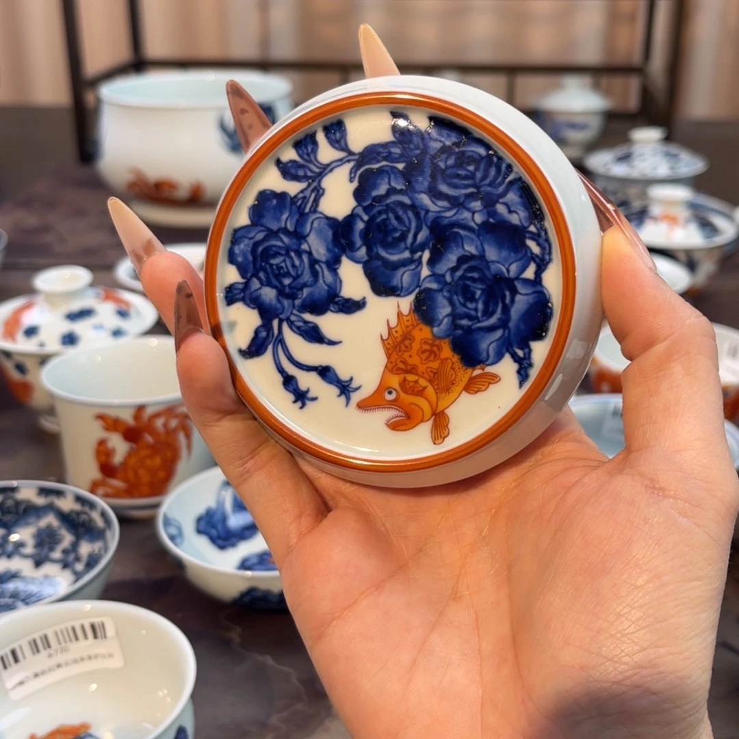 瓷片闪闪闪闪闪闪闪闪闪