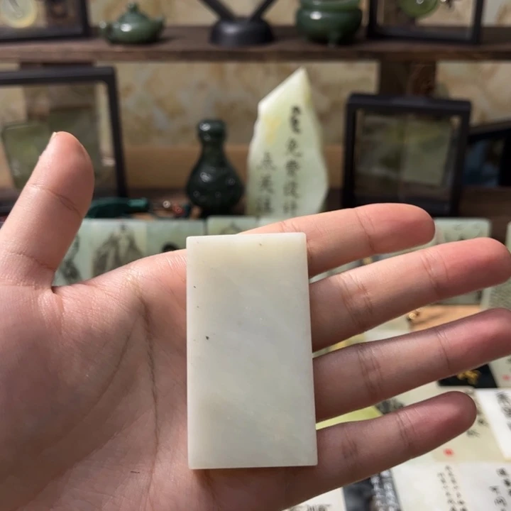 蛇纹石玉合金颈饰
