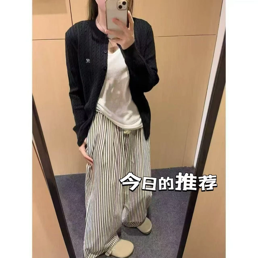 春季胖MM针织外套＋白色砍袖＋条纹长裤慵懒风三件套85751