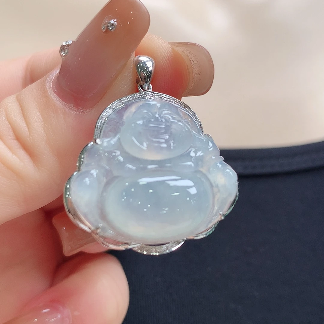 翡翠18K金镶嵌颈饰佛公