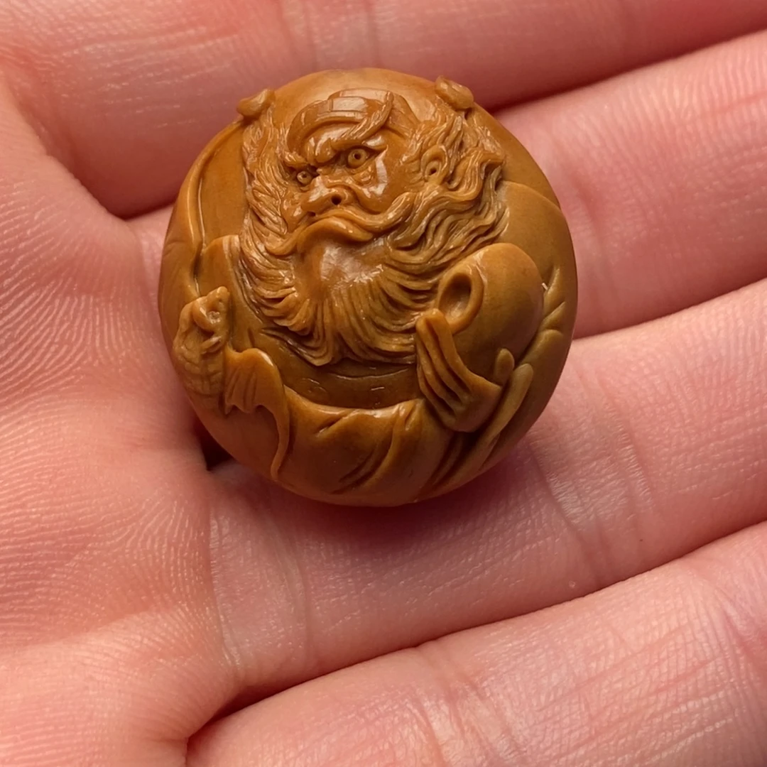 橄榄核吊坠四花钟馗