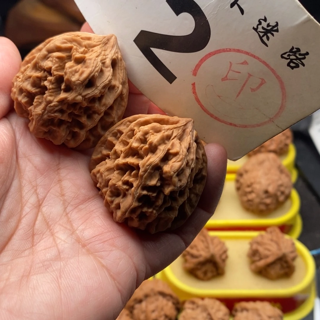 把件文玩核桃40野生无名