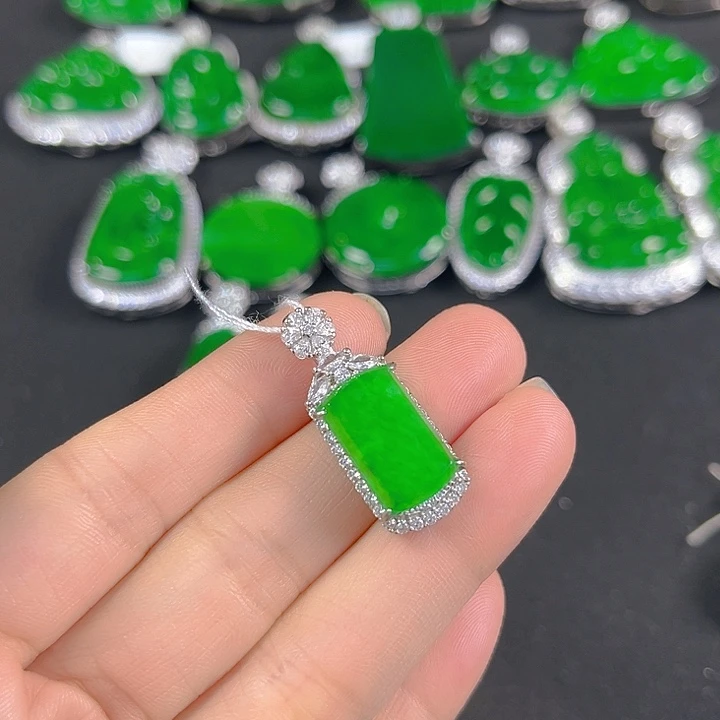 翡翠银S925镶嵌吊坠(不含链)