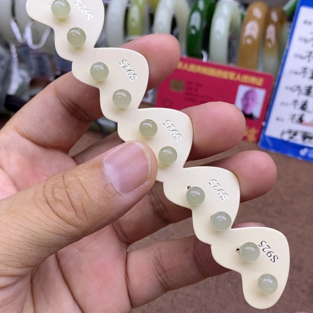 和田玉银S925镶嵌耳饰