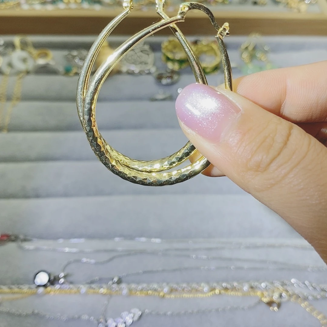 【闪购商品】银S925镶嵌耳饰托帕石