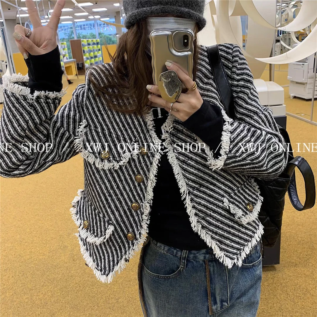 CHECHE【条纹】雅丹自留秋款小香风短款外套粗花呢编制粉色显白