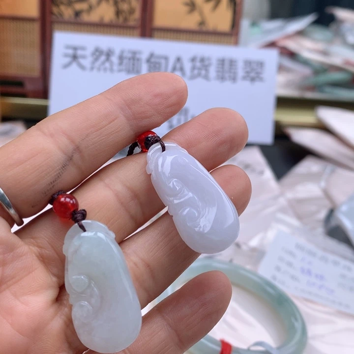 娟***妹翡翠未镶嵌手镯天然缅甸翡翠Ａ货