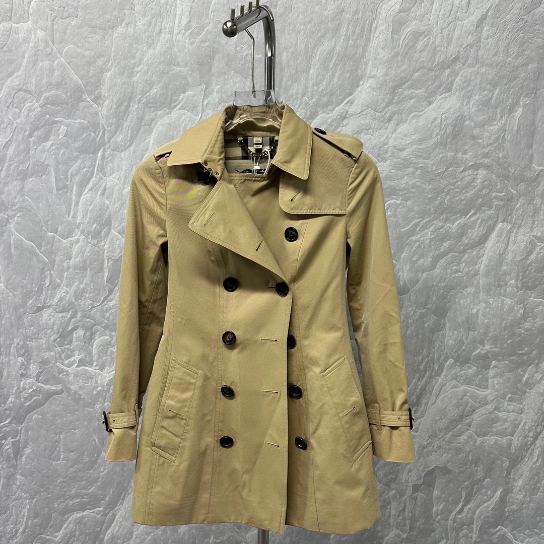 99新 BURBERRY/博柏利 经典双排扣短款风衣 36码 V00073