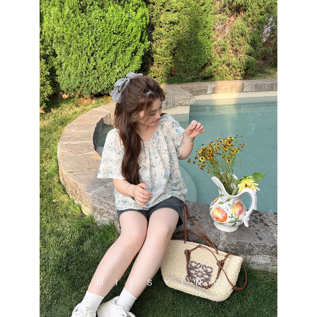 应小姐【杜乐丽早茶】微胖大码女装夏季韩系气质款显瘦百搭宽松小衫