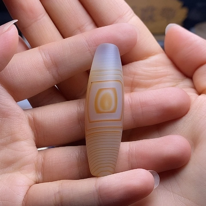未镶嵌颈饰玛瑙/玉髓升*