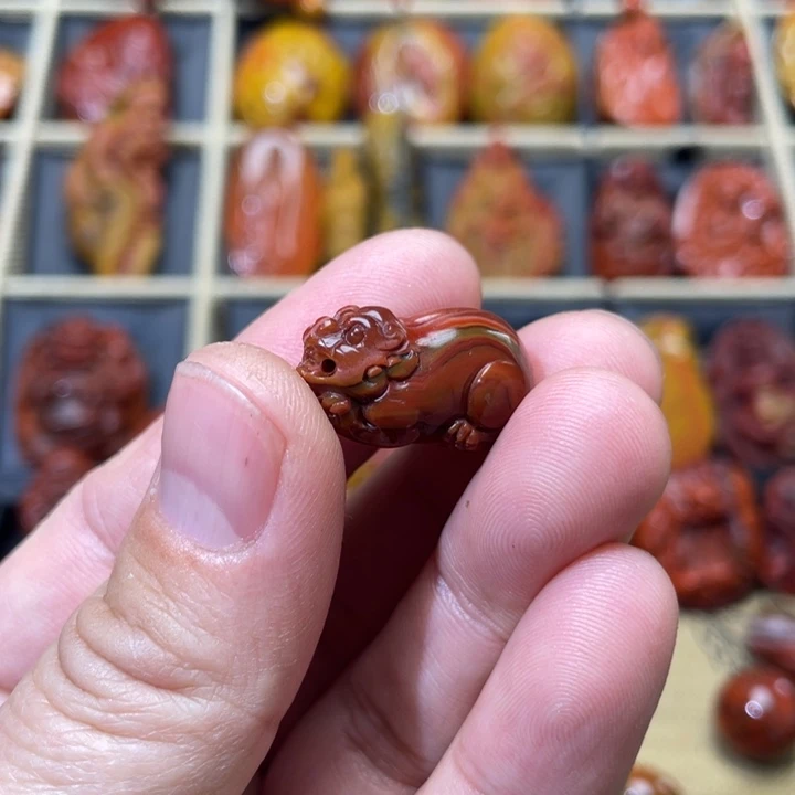 玛瑙/玉髓战国红挂件未镶嵌@**@