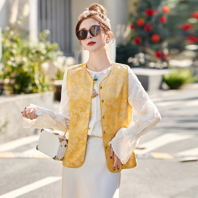 2025年春季新款新中式G风蕾丝衬衫绣花亮缎马甲外套两件套