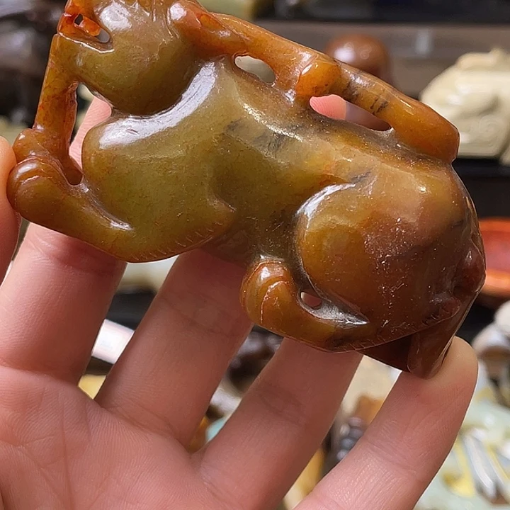 和田玉（糖玉）未镶嵌颈饰