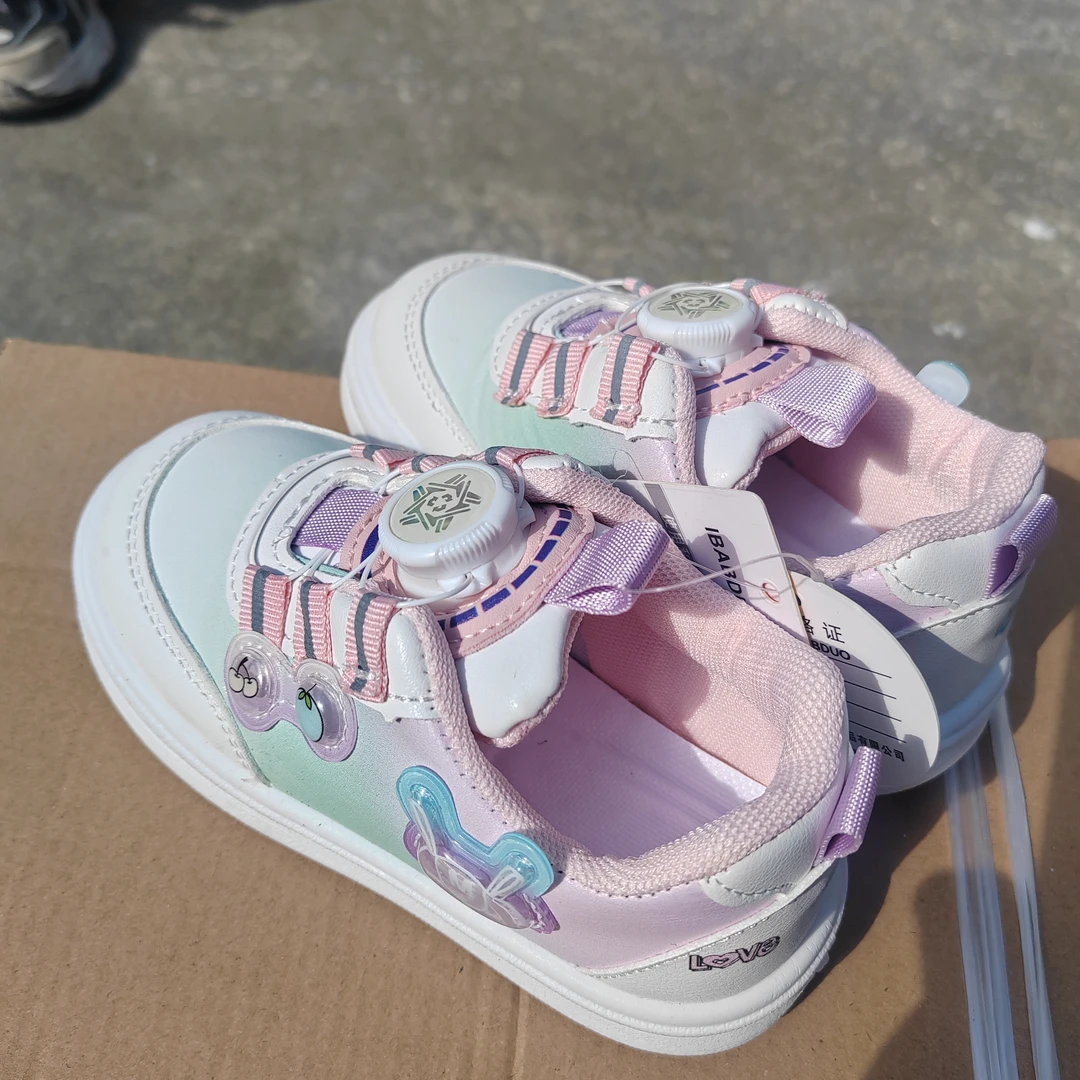 男公主耐磨防滑休闲风女宝宝运动鞋休闲鞋轻便小童