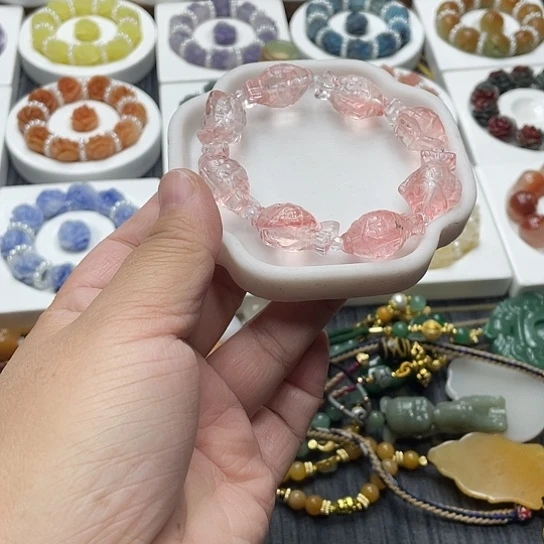 石英质玉（非洲翠）合金手串