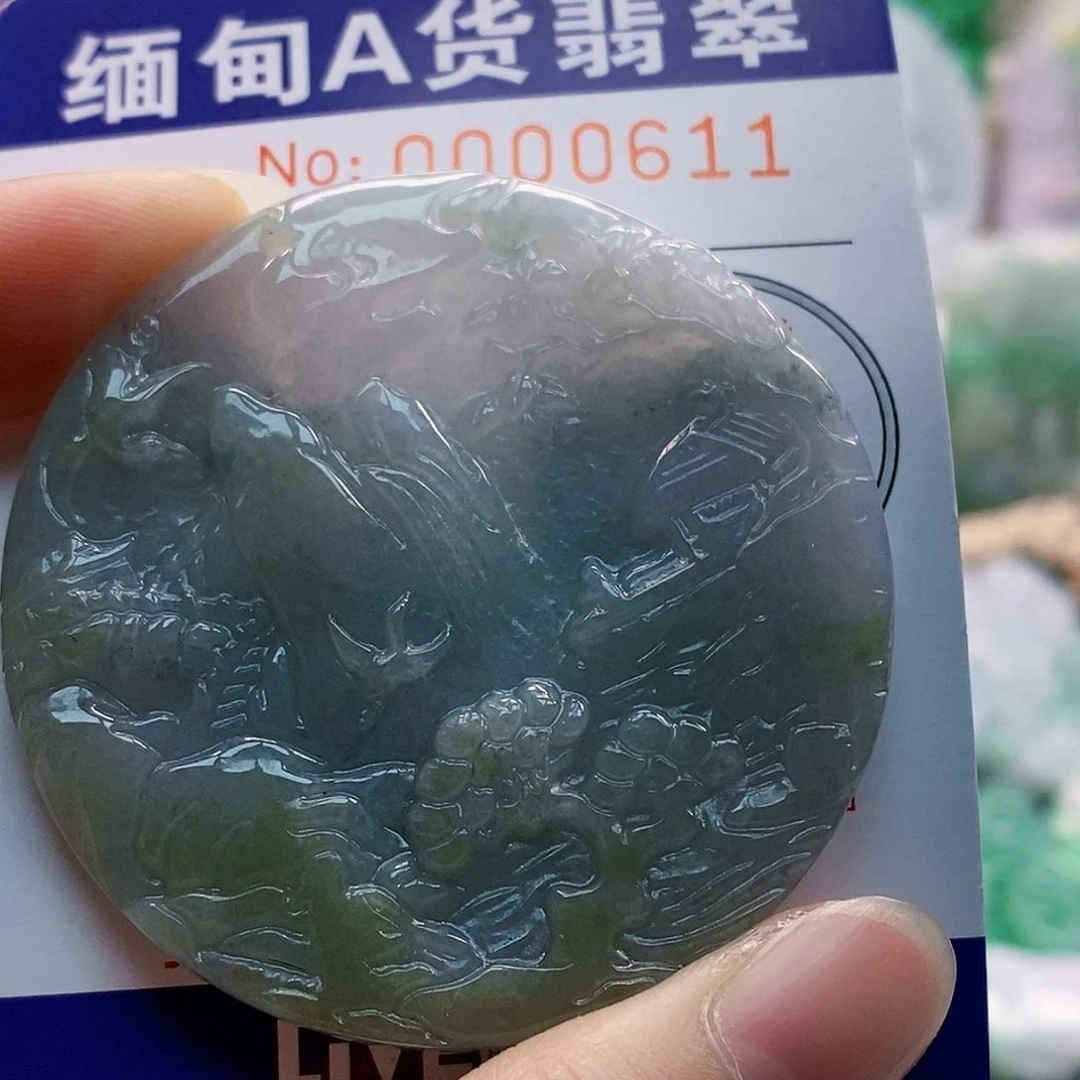 吊坠(不含链)未镶嵌翡翠