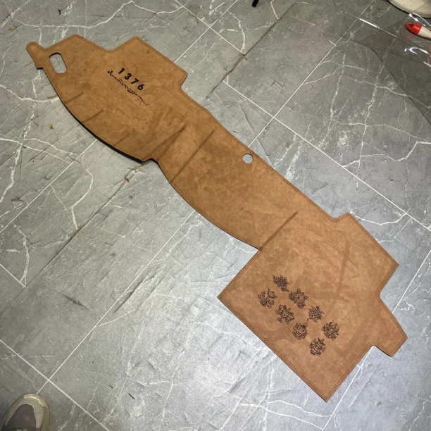 新款藏式酷路泽200型高端藏式1376藏八宝避光垫