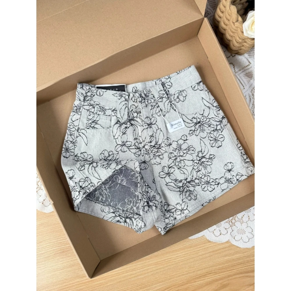 美式复古花纹水洗牛仔短裤女2025夏季新款高腰显瘦直筒垂感热裤子