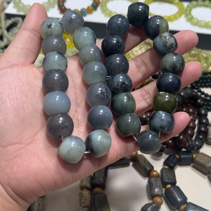 蛇纹石玉未镶嵌手链