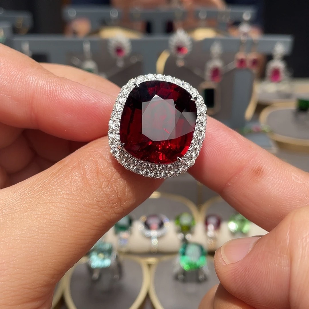 戒指碧玺18K金镶嵌27.8ct