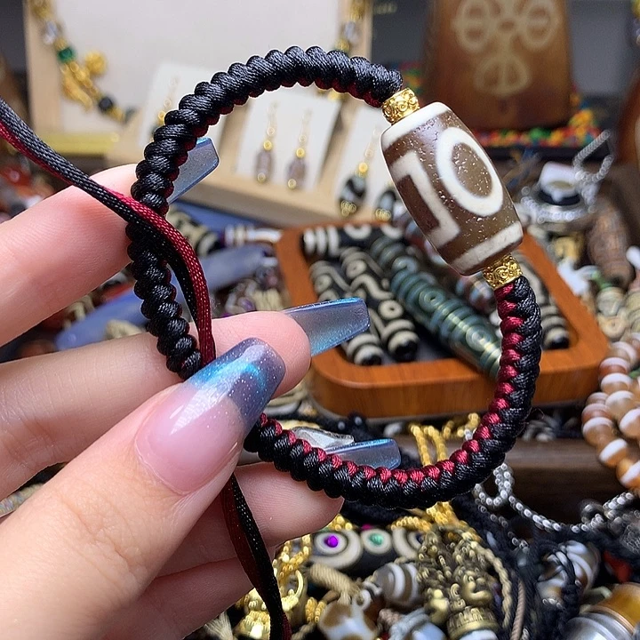 玛瑙/玉髓发一条未镶嵌