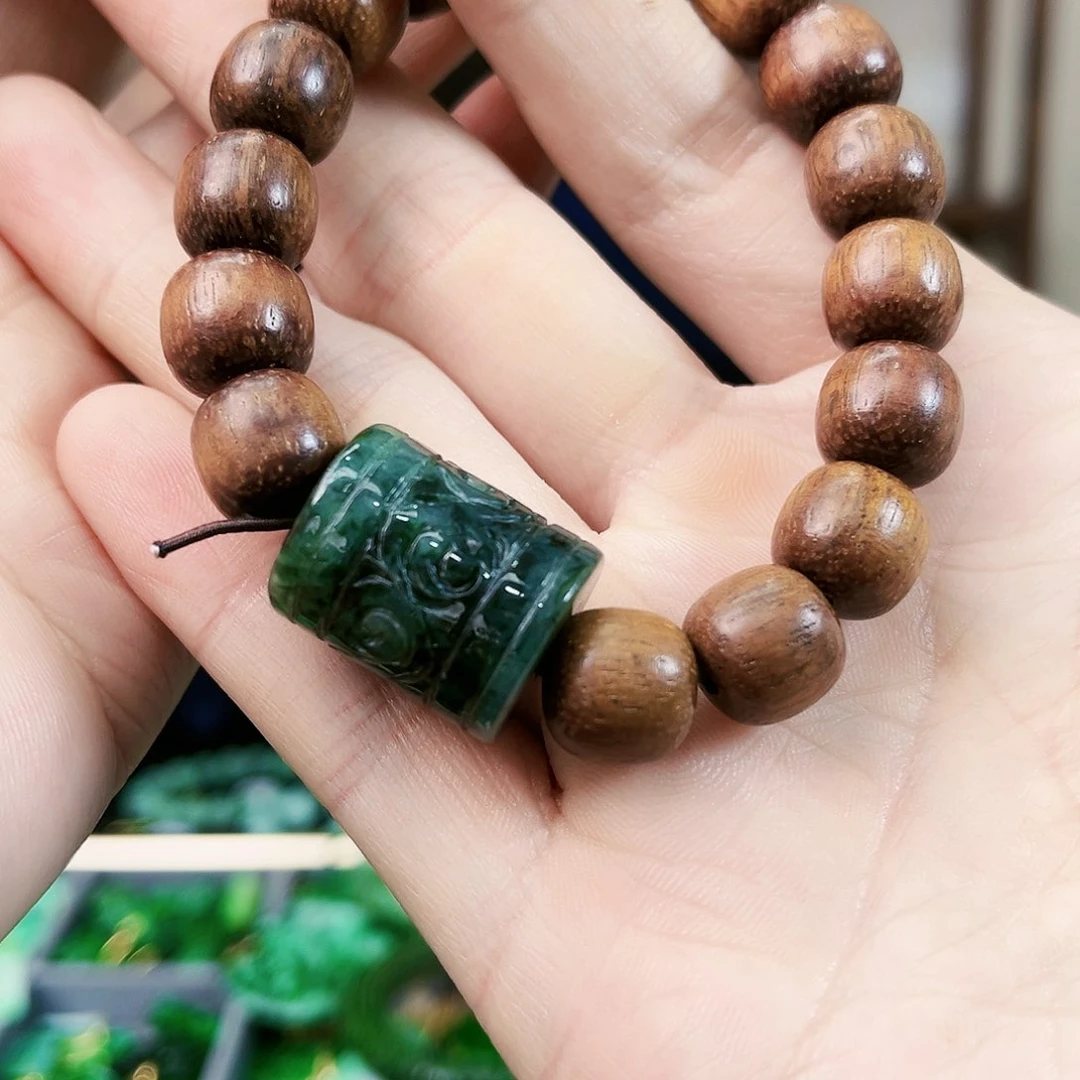 翡翠耳饰未镶嵌手链