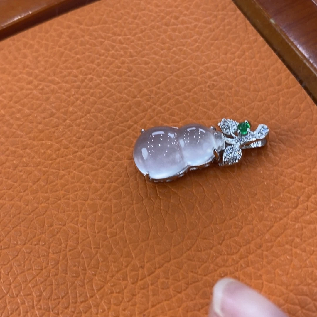 石英质玉吊坠(不含链)银S925镶嵌