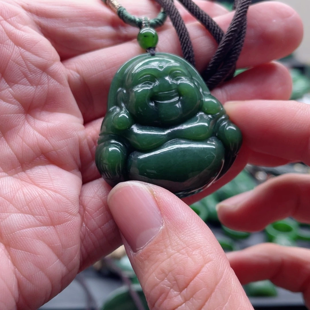 和田玉（碧玉）未镶嵌颈饰