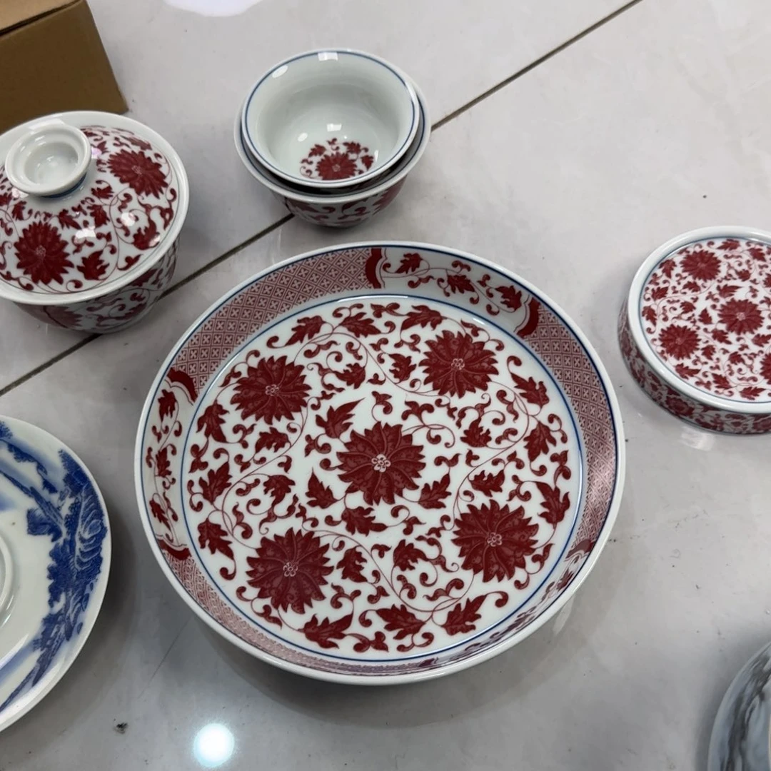 摆件釉里红缠枝莲五件套