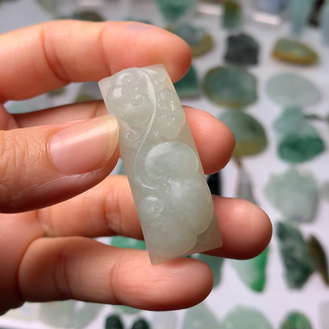 定制翡翠未镶嵌翡翠