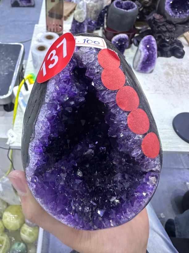 巴西乌拉圭紫水晶摆件