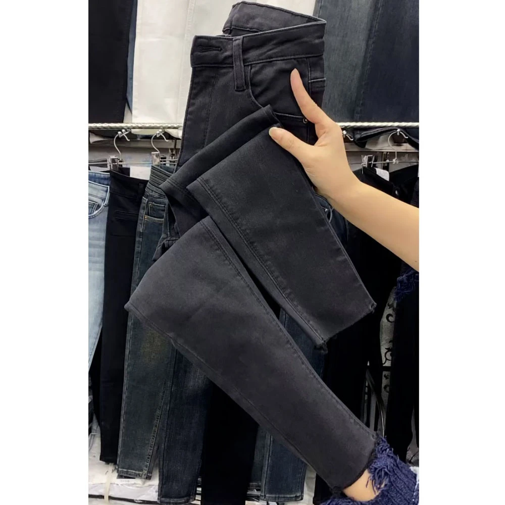 黑灰色高腰弹力小脚牛仔裤女秋冬加绒加厚大码修身显瘦九分铅笔裤