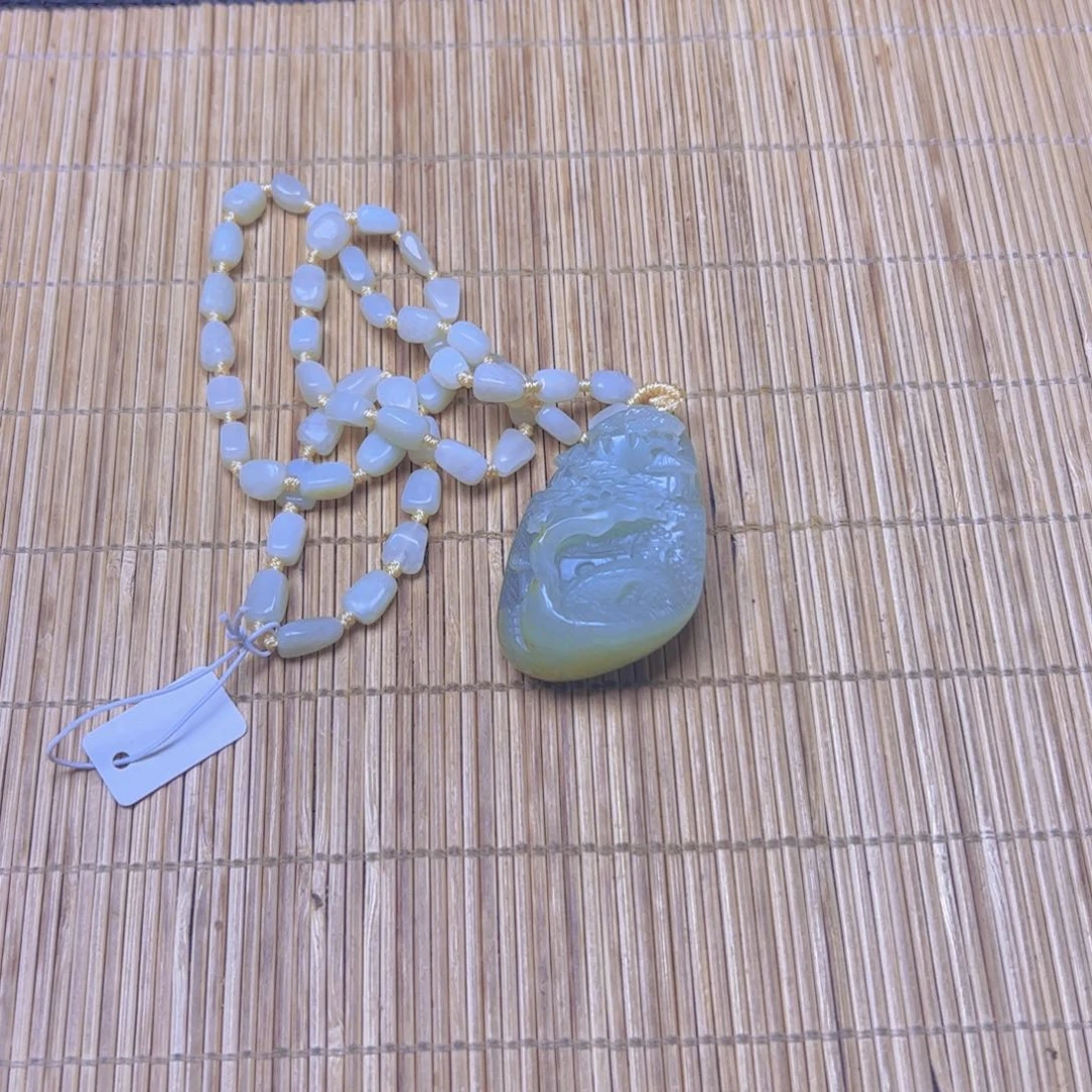 未镶嵌和田玉挂件