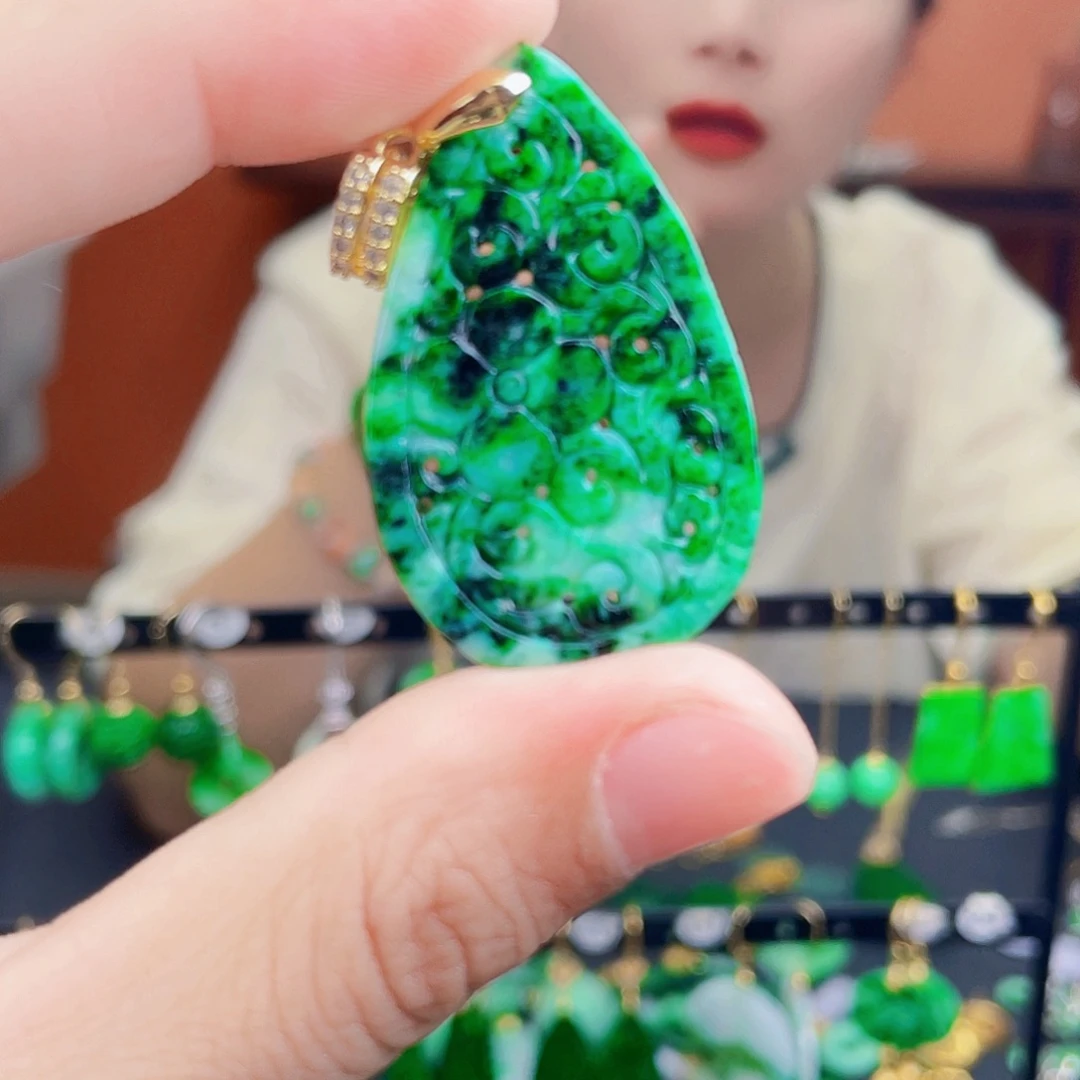 翡翠未镶嵌耳饰饰品