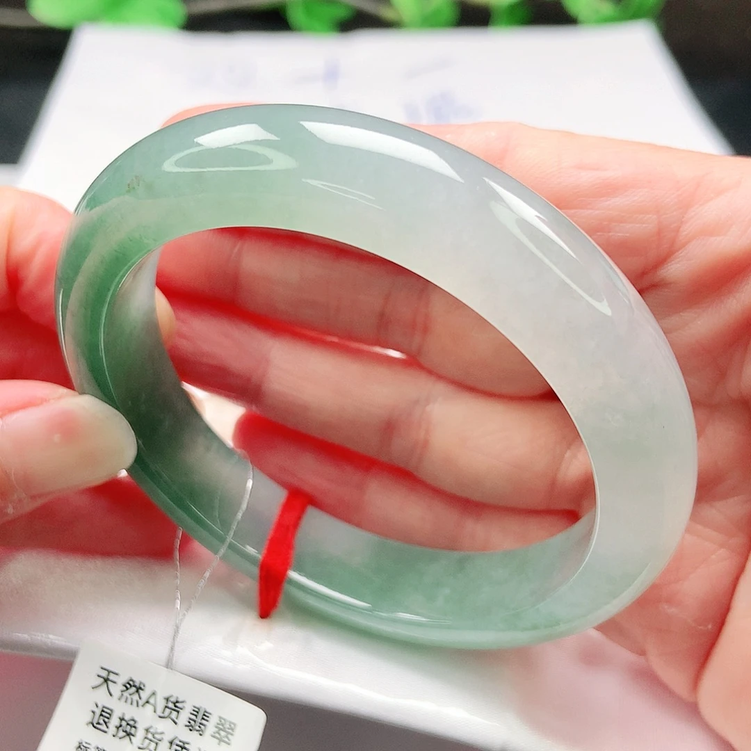 翡翠未镶嵌手镯56圈