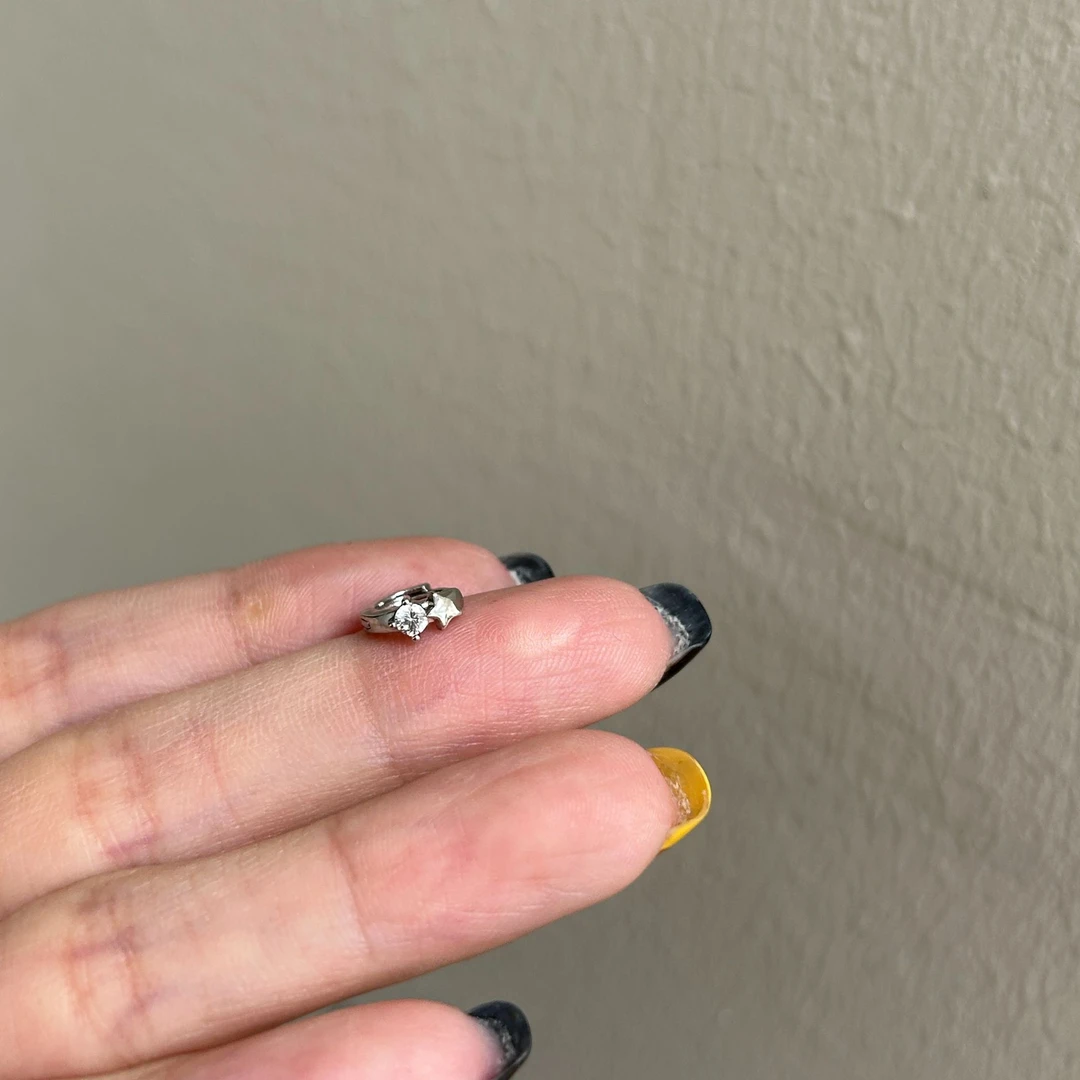 铜合金合成锆石耳饰 148-168小巧手工耳骨钉气质黑色复古小众简约