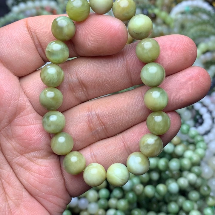 和田玉未镶嵌手串黑羊洞