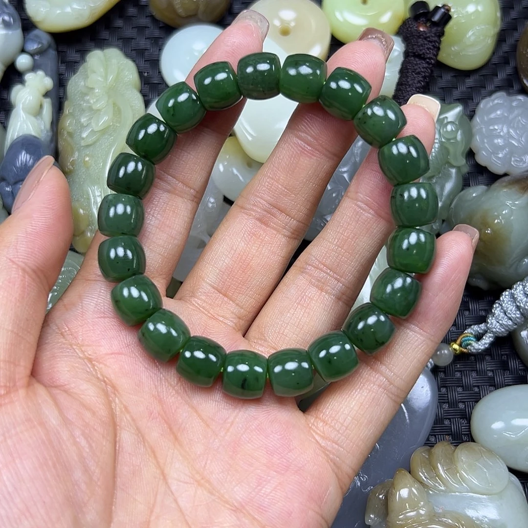 和田玉未镶嵌颈饰卡10