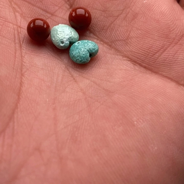 南红玛瑙车挂未镶嵌君**囡