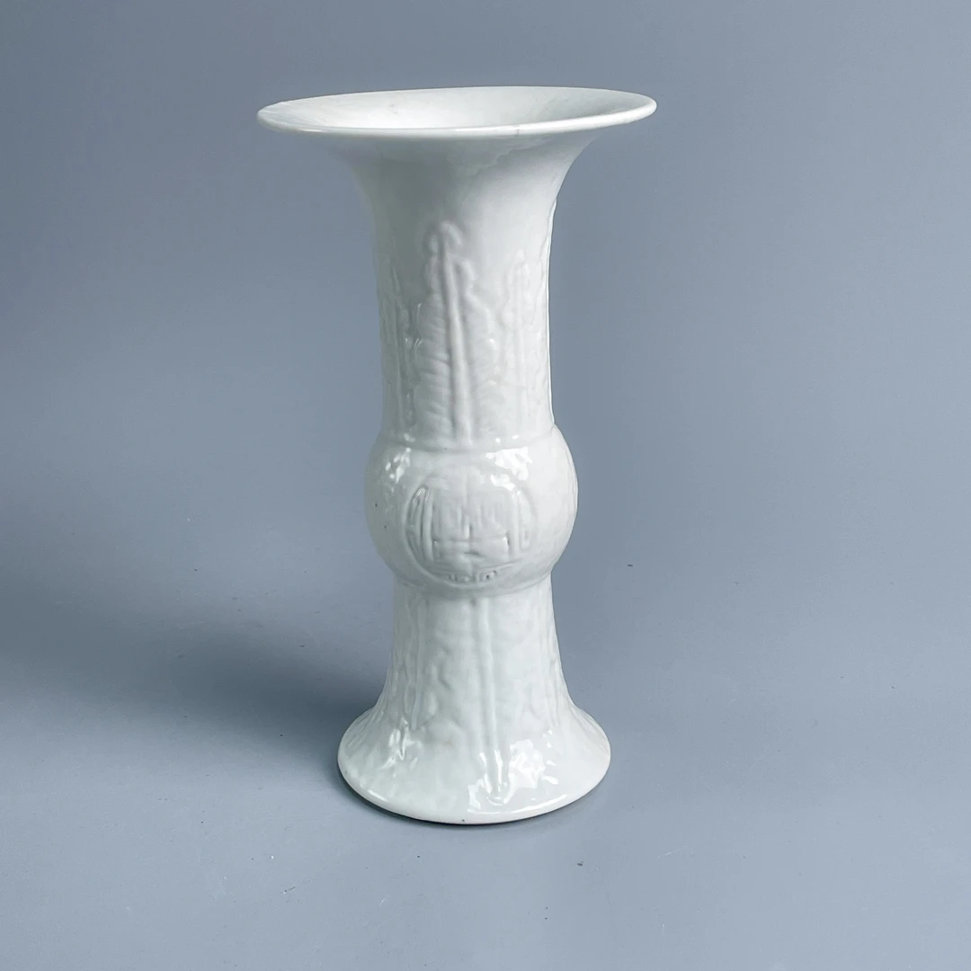 瓷器/古董民国德化窑花觚M25AH000876古玩/收藏/文物/绣花张