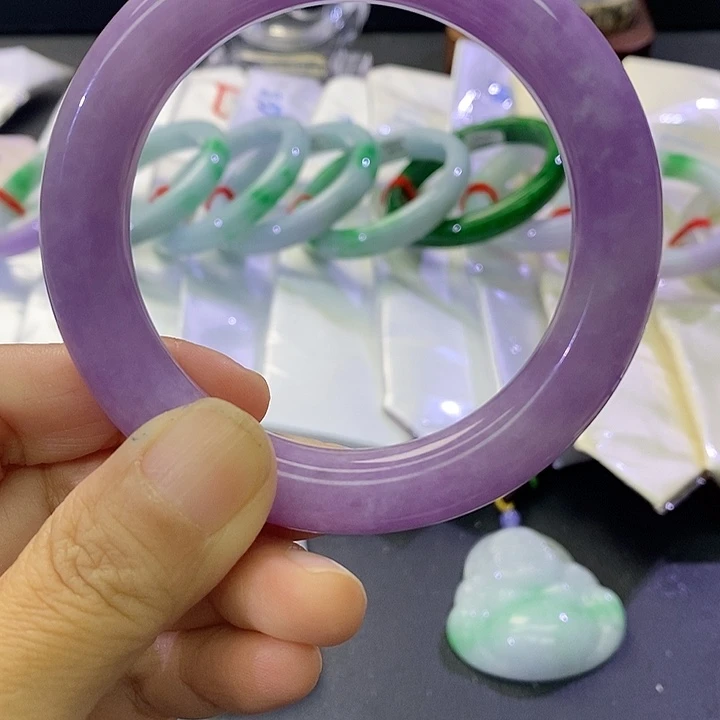 女***纸专拍链接，拍哪发哪