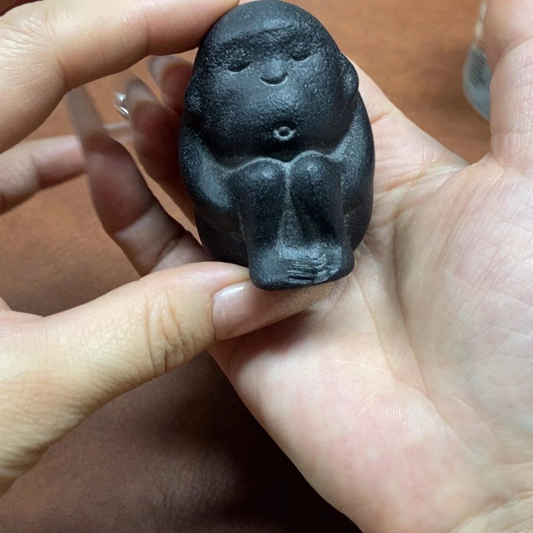 天然乌金石小石猴茶宠摆件