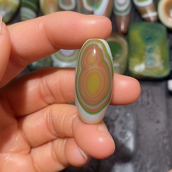 玛瑙/玉髓合金颈饰